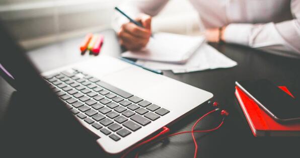 英語類資料翻譯的收費標準是什么？