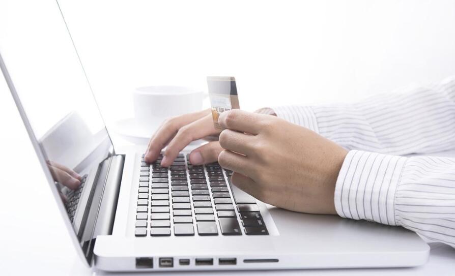 同傳翻譯有哪些特點？翻譯要求是什么？