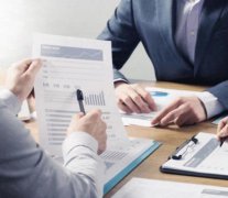 怎么找同聲傳譯服務(wù)的公司？翻譯公司報價多少？